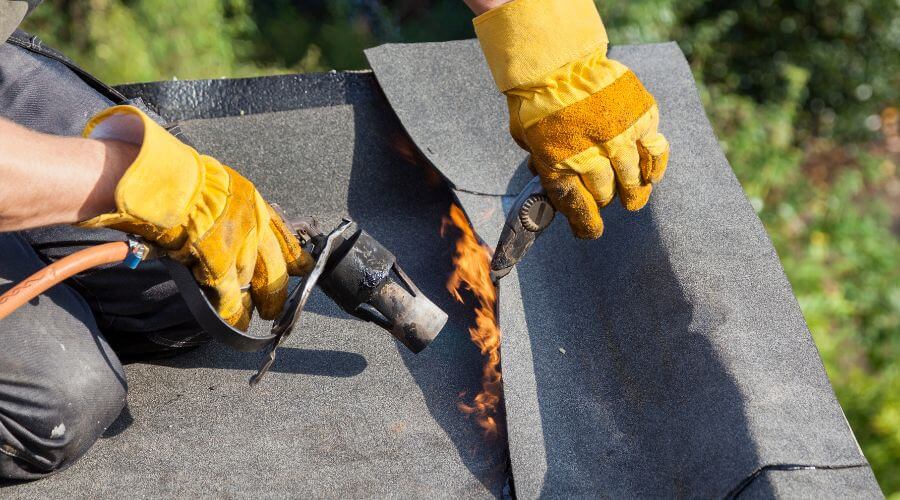 Expert Emergency Roof Repairs services in Kingston, MI